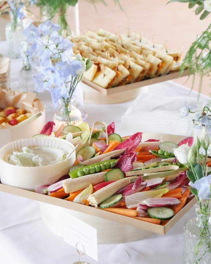 Plateau de légumes croquants et sa sauce cream cheese